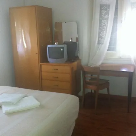 艾维斯酒店 * 拉帕洛